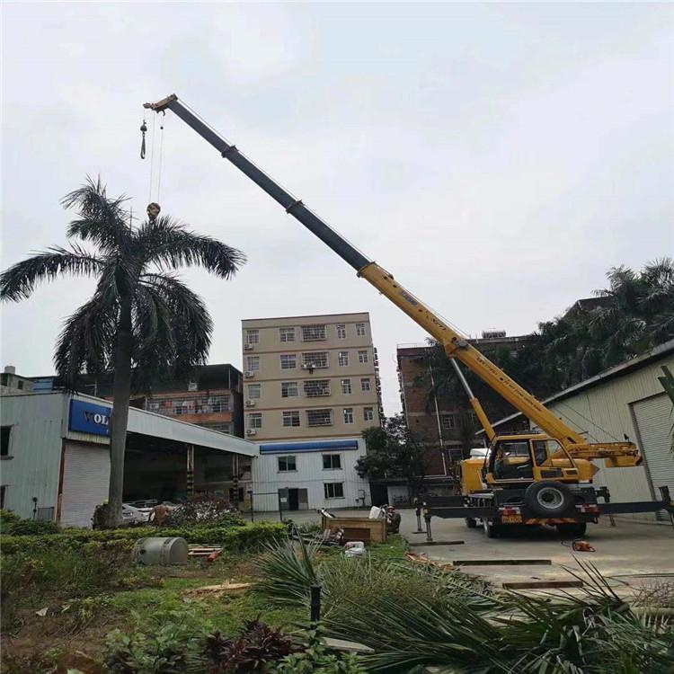 南部12吨吊车出租一天的收费标准是什么