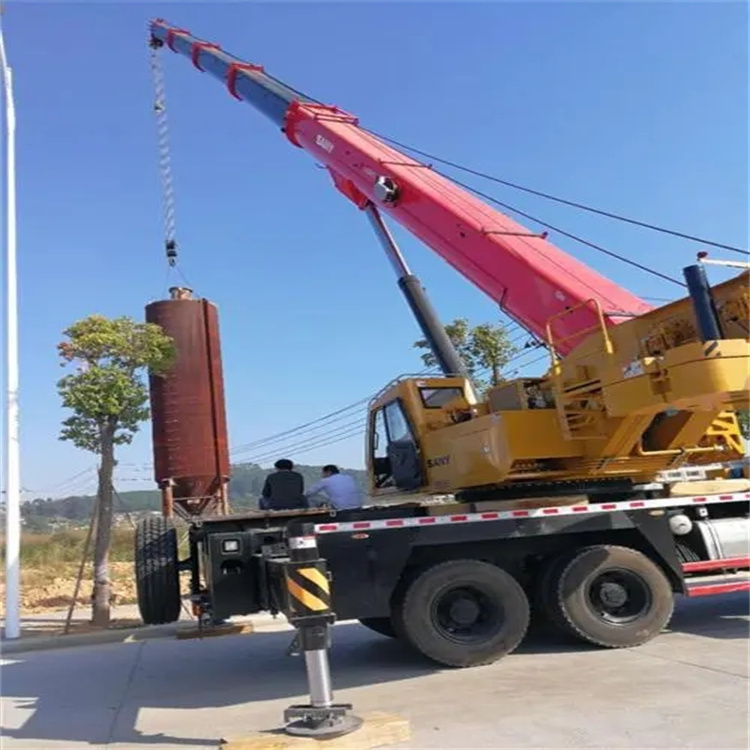 南部专业吊车租赁多少钱