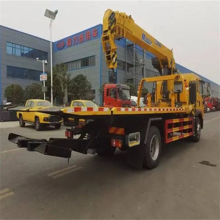 南部附近小随车吊出租电话，轻松解决搬运烦恼