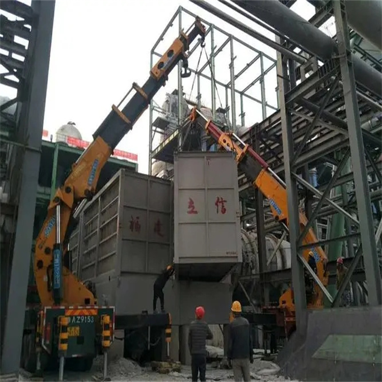 南部折臂吊车租赁电话